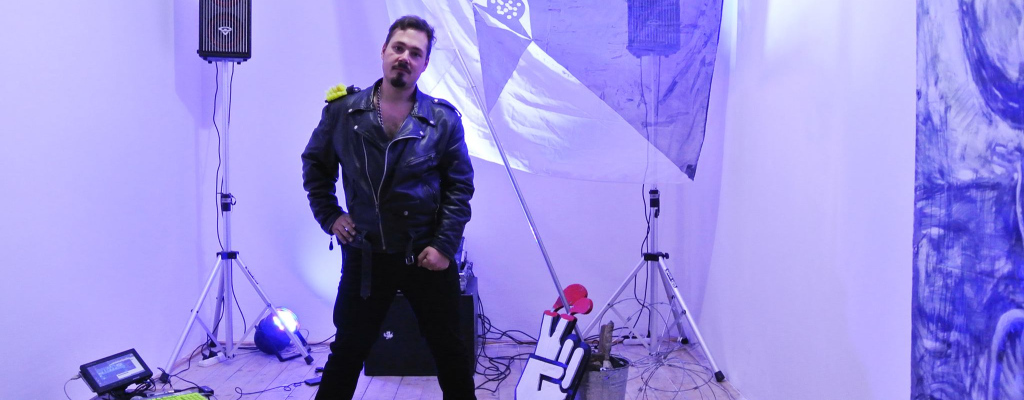 M-klub na vlně experimentální elektronické hudby