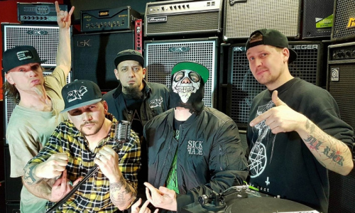 Víkend tvrdých žánrů: M-klub rozburácí grindové kapely i Elektrick Manni s Řezníkem