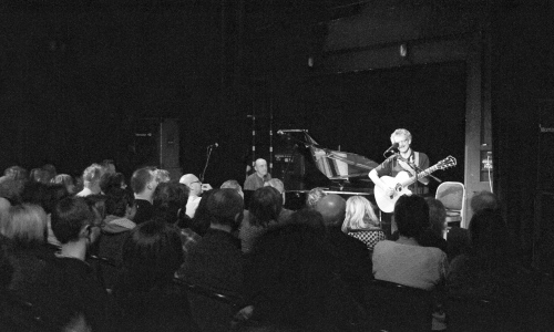 Ackerman a Kratochvíl vyprodali Malou scénu za oponou